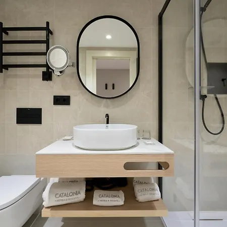 Catalonia Park Gueell Hotel Barcelona Room photo