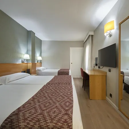 Catalonia Park Gueell Hotel Barcelona Room photo