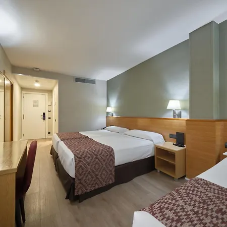 Catalonia Park Gueell Hotel Barcelona Room photo