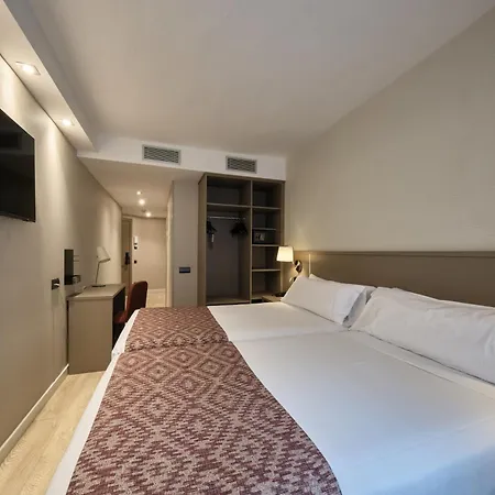 Catalonia Park Gueell Hotel Barcelona Exterior photo