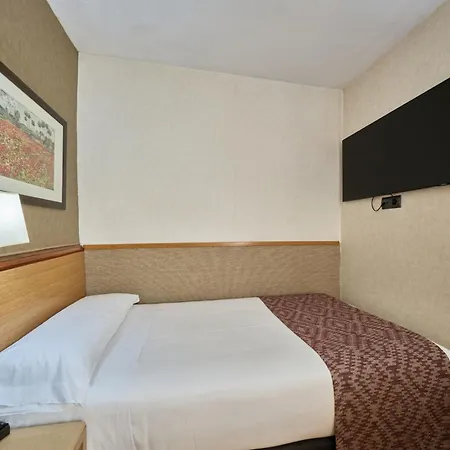 Catalonia Park Gueell Hotel Barcelona Room photo